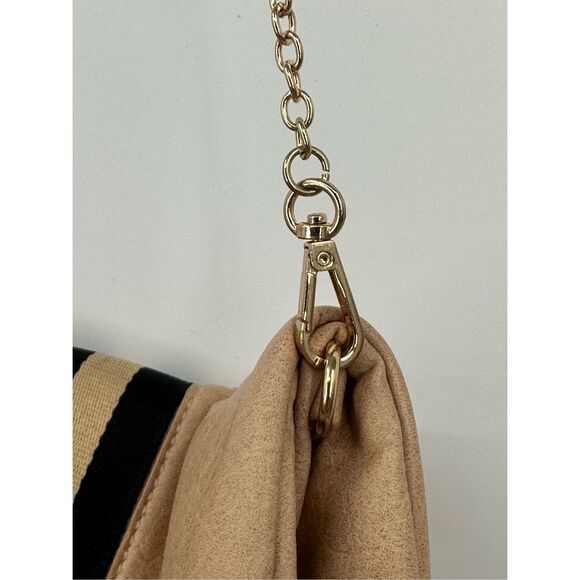 Moda Luxe purse with gold chain - Picture 6 of 11